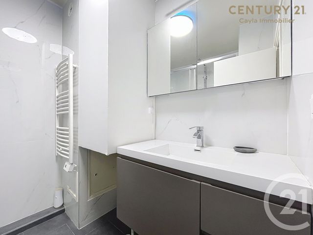 Appartement F3 à vendre - 3 pièces - 77.0 m2 - PUTEAUX - 92 - ILE-DE-FRANCE - Century 21 Cayla Immobilier