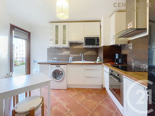 Appartement F3 à vendre - 3 pièces - 77.0 m2 - PUTEAUX - 92 - ILE-DE-FRANCE - Century 21 Cayla Immobilier