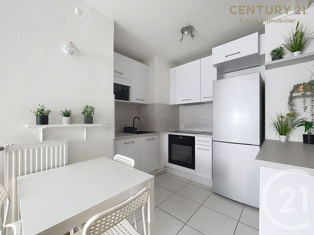 Appartement F3 à vendre - 3 pièces - 46.0 m2 - PUTEAUX - 92 - ILE-DE-FRANCE - Century 21 Cayla Immobilier