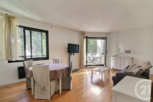 Appartement F3 à louer - 3 pièces - 74.8 m2 - LA GARENNE COLOMBES - 92 - ILE-DE-FRANCE - Century 21 Cayla Immobilier