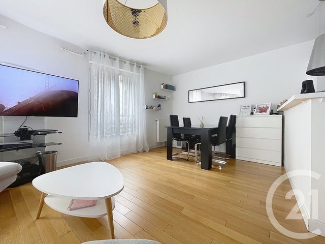 Appartement F3 à vendre - 3 pièces - 65.4 m2 - PUTEAUX - 92 - ILE-DE-FRANCE - Century 21 Cayla Immobilier