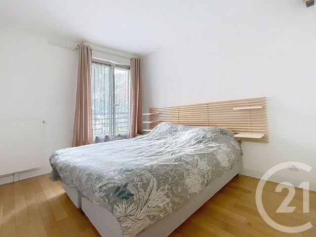 Appartement F3 à vendre - 3 pièces - 65.4 m2 - PUTEAUX - 92 - ILE-DE-FRANCE - Century 21 Cayla Immobilier