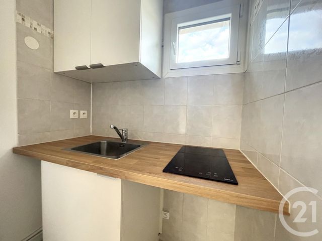 Appartement F1 à louer - 1 pièce - 17.26 m2 - PUTEAUX - 92 - ILE-DE-FRANCE - Century 21 Cayla Immobilier