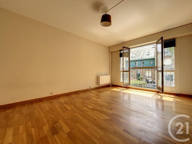 Appartement F1 à louer - 1 pièce - 23.8 m2 - MONTROUGE - 92 - ILE-DE-FRANCE - Century 21 Cayla Immobilier
