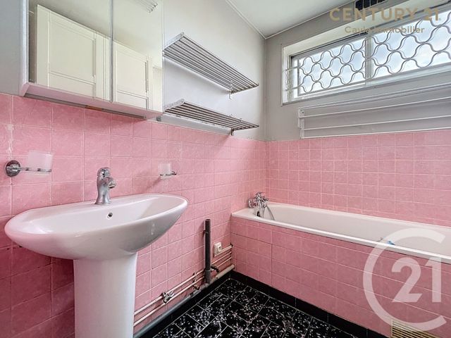 Appartement F2 à vendre - 2 pièces - 39.94 m2 - PUTEAUX - 92 - ILE-DE-FRANCE - Century 21 Cayla Immobilier