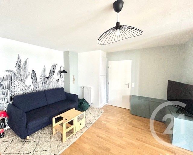 Appartement à louer - 4 pièces - 75.09 m2 - PUTEAUX - 92 - ILE-DE-FRANCE - Century 21 Cayla Immobilier