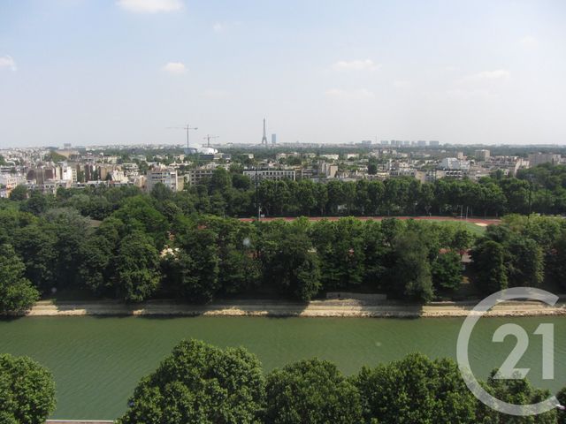 Appartement à louer - 2 pièces - 67.49 m2 - PUTEAUX - 92 - ILE-DE-FRANCE - Century 21 Cayla Immobilier
