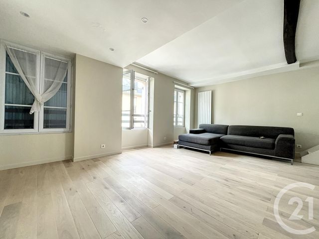 Appartement Duplex à louer - 2 pièces - 41.52 m2 - PUTEAUX - 92 - ILE-DE-FRANCE - Century 21 Cayla Immobilier