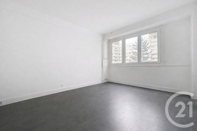 Appartement F4 à vendre - 4 pièces - 87.12 m2 - PUTEAUX - 92 - ILE-DE-FRANCE - Century 21 Cayla Immobilier