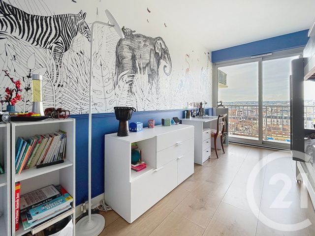Afficher la photo en grand Appartement F3 à vendre - 3 pièces - 71.71 m2 - PUTEAUX - 92 - ILE-DE-FRANCE - Century 21 Cayla Immobilier