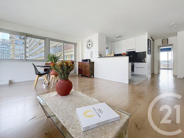 Afficher la photo en grand Appartement F3 à vendre - 3 pièces - 71.71 m2 - PUTEAUX - 92 - ILE-DE-FRANCE - Century 21 Cayla Immobilier