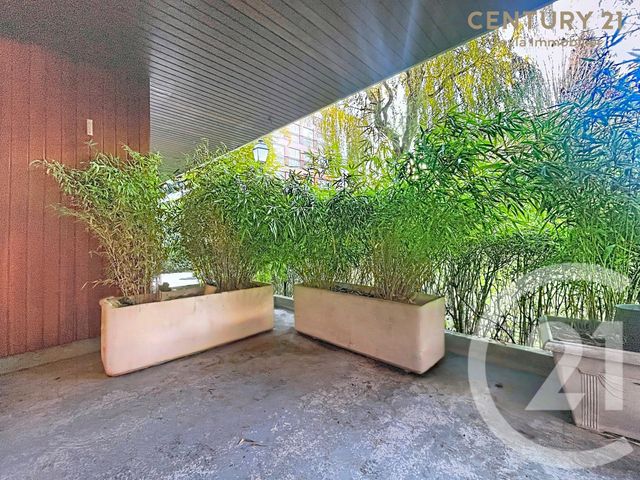 Appartement Studio à louer - 1 pièce - 35.33 m2 - LE CHESNAY - 78 - ILE-DE-FRANCE - Century 21 Cayla Immobilier