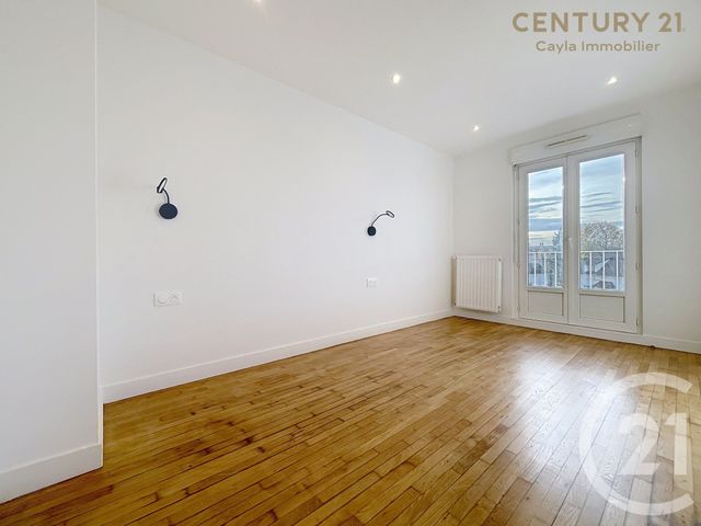 Appartement F2 à louer - 2 pièces - 40.0 m2 - BEZONS - 95 - ILE-DE-FRANCE - Century 21 Cayla Immobilier