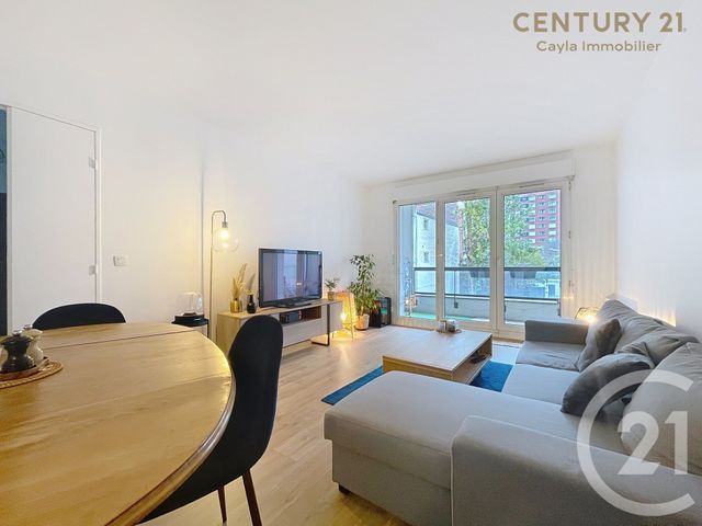 Appartement F2 à louer - 2 pièces - 47.01 m2 - PUTEAUX - 92 - ILE-DE-FRANCE - Century 21 Cayla Immobilier