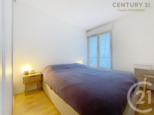 Appartement F2 à louer - 2 pièces - 47.01 m2 - PUTEAUX - 92 - ILE-DE-FRANCE - Century 21 Cayla Immobilier