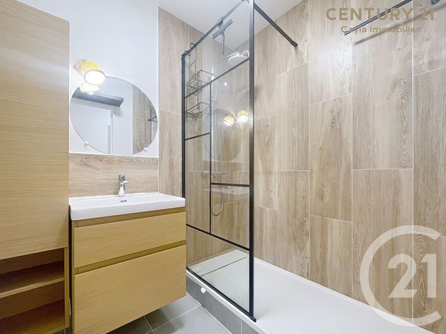 Appartement F2 bis à louer - 2 pièces - 53.82 m2 - PUTEAUX - 92 - ILE-DE-FRANCE - Century 21 Cayla Immobilier