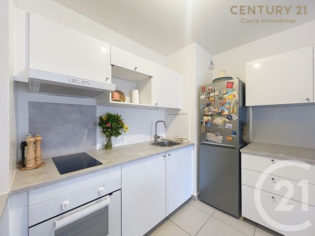 Appartement F2 à louer - 2 pièces - 43.36 m2 - SURESNES - 92 - ILE-DE-FRANCE - Century 21 Cayla Immobilier