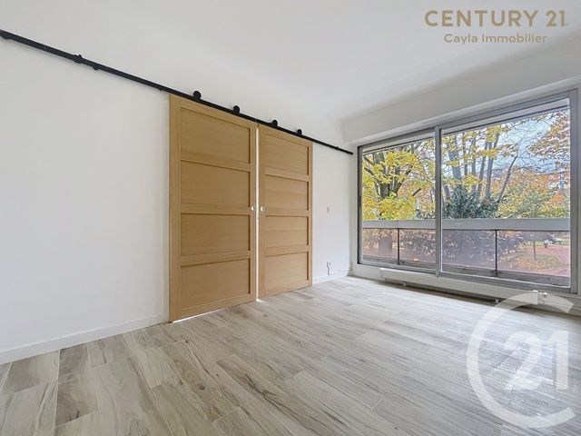 Appartement F3 à louer - 3 pièces - 65.16 m2 - PUTEAUX - 92 - ILE-DE-FRANCE - Century 21 Cayla Immobilier