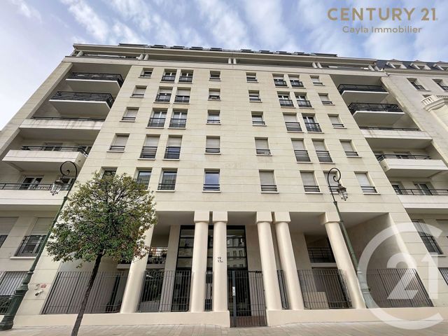 Appartement F2 à louer - 2 pièces - 45.3 m2 - PUTEAUX - 92 - ILE-DE-FRANCE - Century 21 Cayla Immobilier