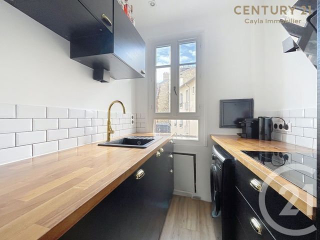 Appartement F2 à louer - 2 pièces - 32.17 m2 - PUTEAUX - 92 - ILE-DE-FRANCE - Century 21 Cayla Immobilier
