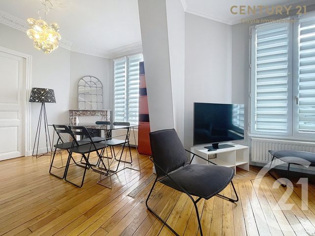 Appartement F2 à louer - 2 pièces - 45.87 m2 - SURESNES - 92 - ILE-DE-FRANCE - Century 21 Cayla Immobilier