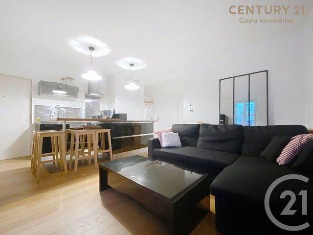 Appartement F2 à louer - 2 pièces - 47.08 m2 - PUTEAUX - 92 - ILE-DE-FRANCE - Century 21 Cayla Immobilier
