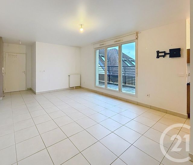 Appartement F3 à louer - 3 pièces - 62.63 m2 - ERMONT - 95 - ILE-DE-FRANCE - Century 21 Cayla Immobilier
