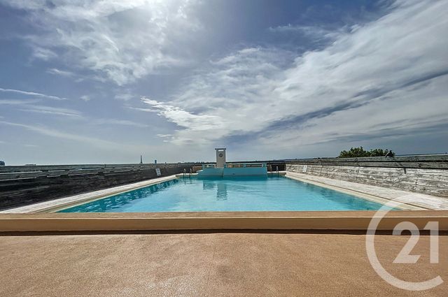 Appartement F2 à louer - 2 pièces - 45.87 m2 - PUTEAUX - 92 - ILE-DE-FRANCE - Century 21 Cayla Immobilier