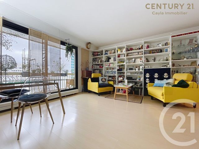Appartement F2 à vendre - 2 pièces - 54.6 m2 - PUTEAUX - 92 - ILE-DE-FRANCE - Century 21 Cayla Immobilier