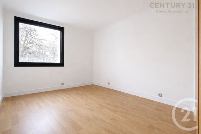 Appartement F3 à louer - 3 pièces - 67.01 m2 - PUTEAUX - 92 - ILE-DE-FRANCE - Century 21 Cayla Immobilier