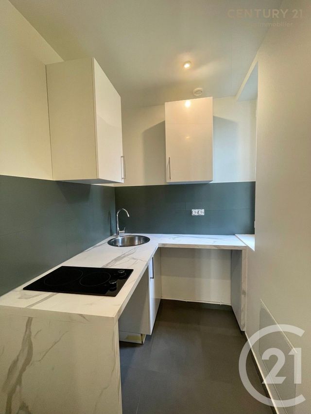 Appartement F1 à louer - 1 pièce - 23.0 m2 - LEVALLOIS PERRET - 92 - ILE-DE-FRANCE - Century 21 Cayla Immobilier