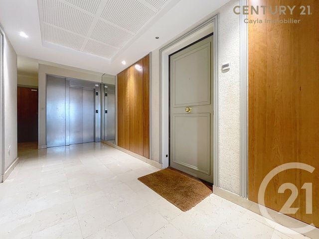 Appartement F2 à louer - 2 pièces - 43.36 m2 - SURESNES - 92 - ILE-DE-FRANCE - Century 21 Cayla Immobilier