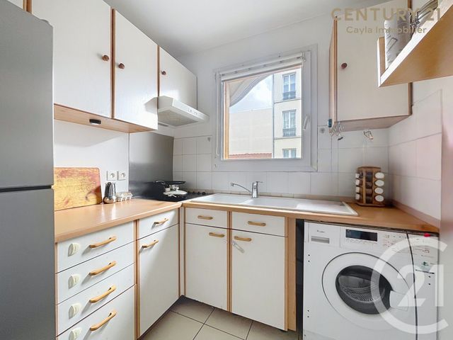 Appartement F2 à louer - 2 pièces - 43.36 m2 - SURESNES - 92 - ILE-DE-FRANCE - Century 21 Cayla Immobilier