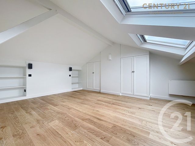 Appartement F4 à louer - 4 pièces - 131.79 m2 - PUTEAUX - 92 - ILE-DE-FRANCE - Century 21 Cayla Immobilier