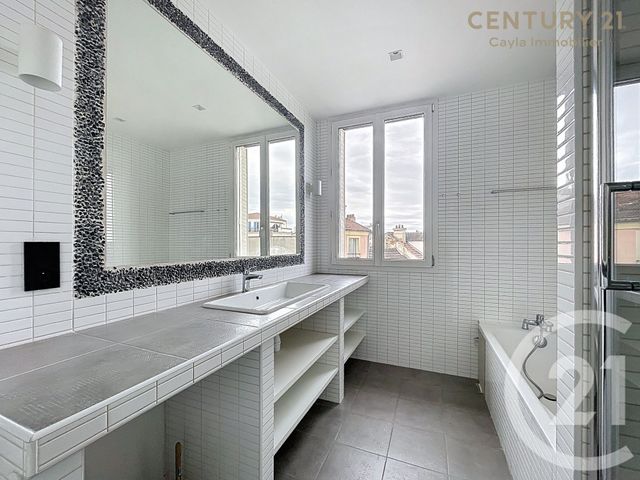 Appartement F4 à louer - 4 pièces - 131.79 m2 - PUTEAUX - 92 - ILE-DE-FRANCE - Century 21 Cayla Immobilier