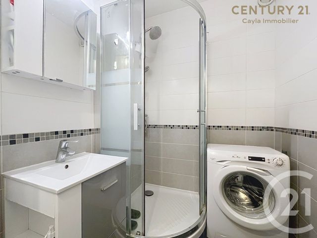 Appartement Studio à louer - 1 pièce - 25.62 m2 - PUTEAUX - 92 - ILE-DE-FRANCE - Century 21 Cayla Immobilier