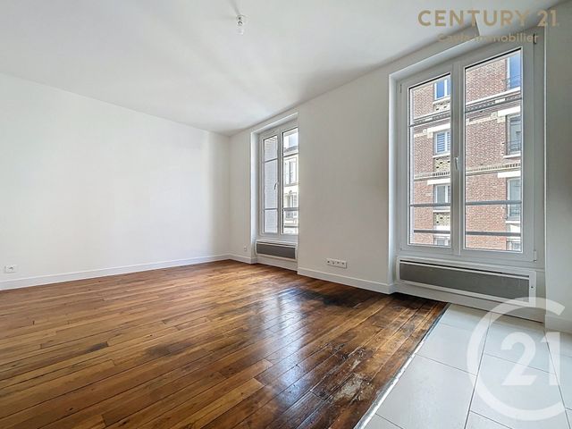 Appartement F2 à louer - 2 pièces - 35.92 m2 - PUTEAUX - 92 - ILE-DE-FRANCE - Century 21 Cayla Immobilier