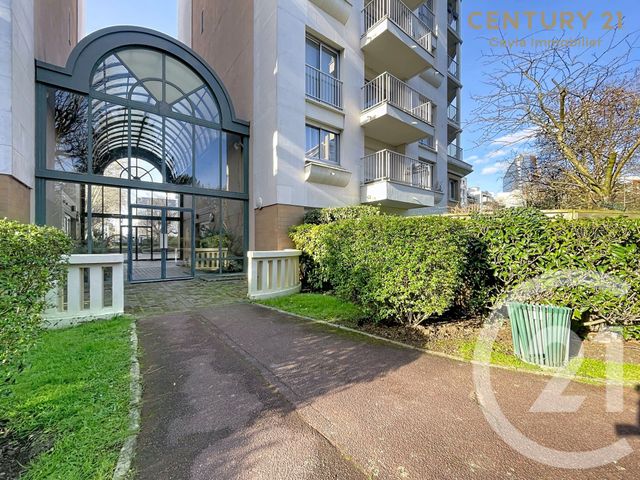 Appartement à louer - 2 pièces - 40.17 m2 - PUTEAUX - 92 - ILE-DE-FRANCE - Century 21 Cayla Immobilier