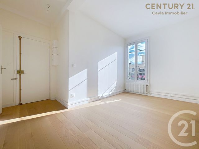 Appartement F4 à louer - 4 pièces - 70.06 m2 - PUTEAUX - 92 - ILE-DE-FRANCE - Century 21 Cayla Immobilier
