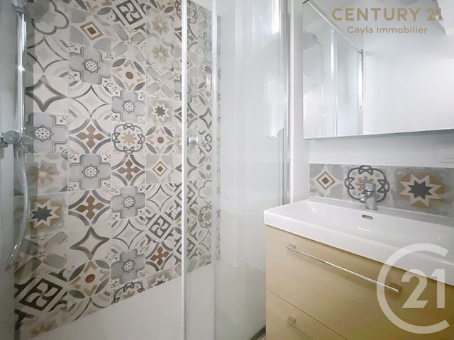 Appartement F1 à louer - 1 pièce - 24.18 m2 - LA GARENNE COLOMBES - 92 - ILE-DE-FRANCE - Century 21 Cayla Immobilier