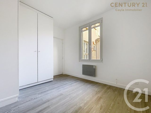 Appartement F2 à louer - 2 pièces - 30.66 m2 - PUTEAUX - 92 - ILE-DE-FRANCE - Century 21 Cayla Immobilier