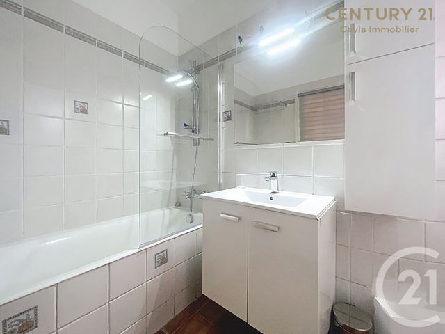 Appartement F3 à louer - 3 pièces - 56.35 m2 - PUTEAUX - 92 - ILE-DE-FRANCE - Century 21 Cayla Immobilier