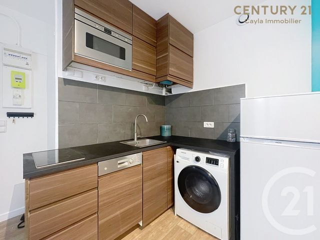 Appartement F2 à louer - 2 pièces - 27.97 m2 - PUTEAUX - 92 - ILE-DE-FRANCE - Century 21 Cayla Immobilier