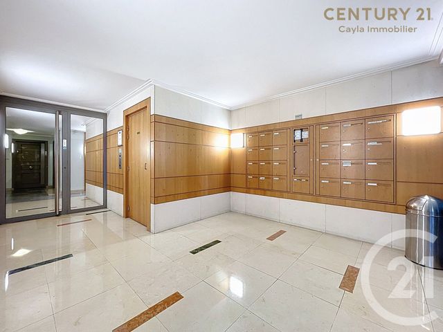 Appartement F3 à vendre - 3 pièces - 78.88 m2 - PUTEAUX - 92 - ILE-DE-FRANCE - Century 21 Cayla Immobilier