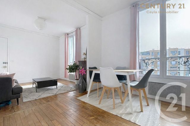 Appartement F2 à louer - 2 pièces - 44.6 m2 - PUTEAUX - 92 - ILE-DE-FRANCE - Century 21 Cayla Immobilier