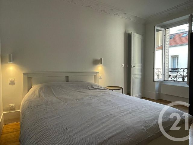 Appartement F2 à vendre - 2 pièces - 33.43 m2 - PUTEAUX - 92 - ILE-DE-FRANCE - Century 21 Cayla Immobilier