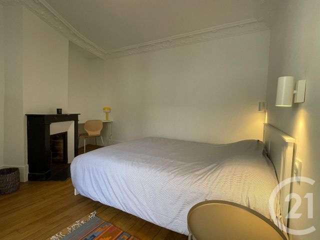 Appartement F2 à vendre - 2 pièces - 33.43 m2 - PUTEAUX - 92 - ILE-DE-FRANCE - Century 21 Cayla Immobilier