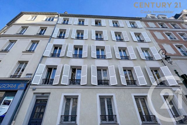 Appartement F2 à louer - 2 pièces - 24.73 m2 - PUTEAUX - 92 - ILE-DE-FRANCE - Century 21 Cayla Immobilier
