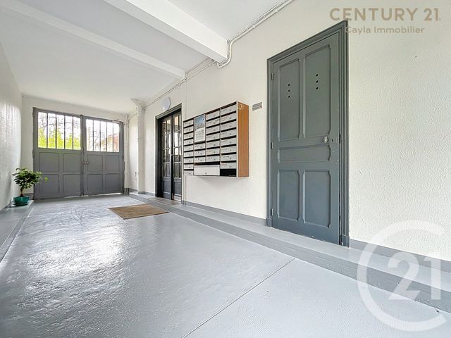 Appartement Studio à vendre - 1 pièce - 22.41 m2 - PUTEAUX - 92 - ILE-DE-FRANCE - Century 21 Cayla Immobilier