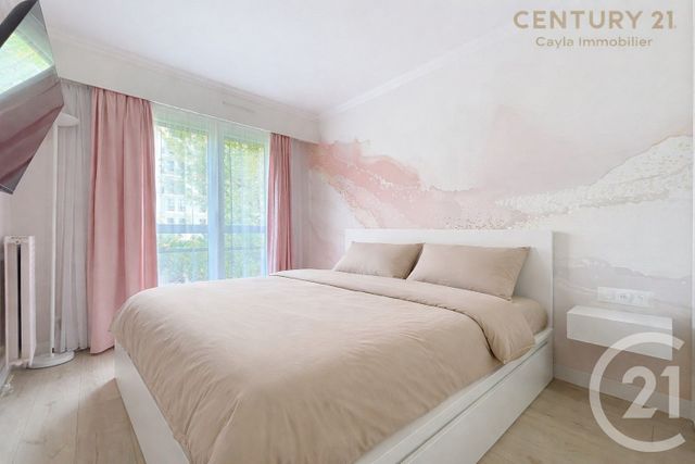 Appartement F3 à louer - 3 pièces - 54.58 m2 - PUTEAUX - 92 - ILE-DE-FRANCE - Century 21 Cayla Immobilier